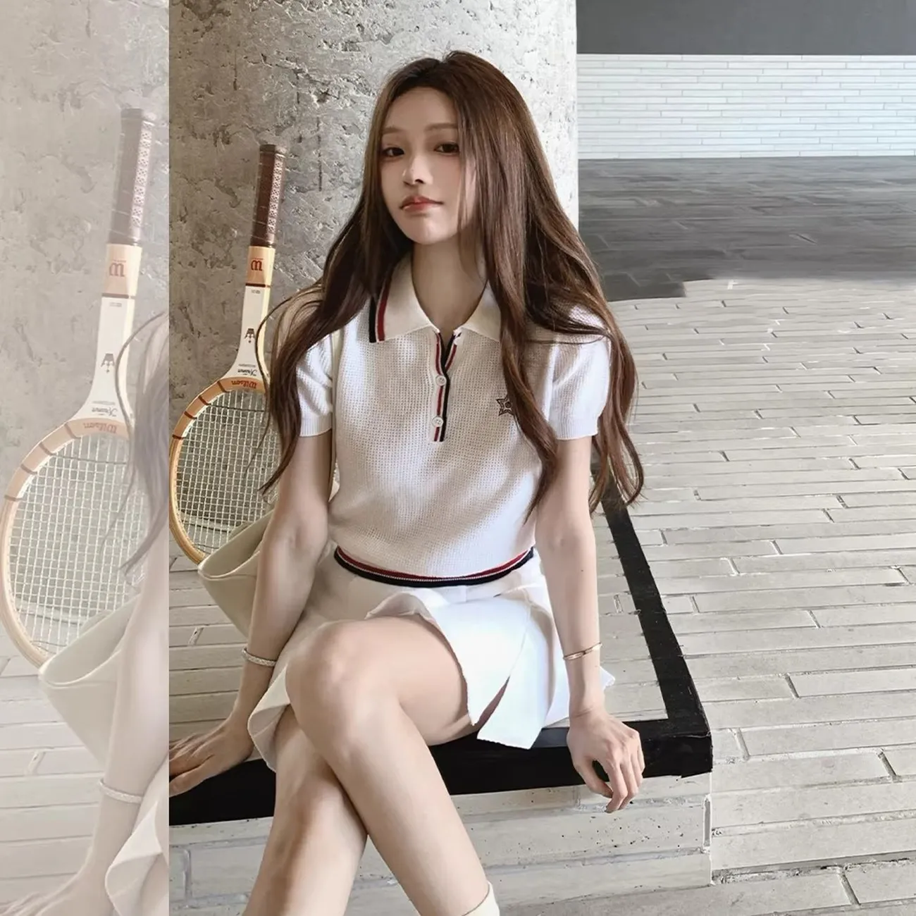 夏の女性用テニスシリーズワッフルニットウェアゴルフポロスカー - Golf Equipment For Women のレビューと価格